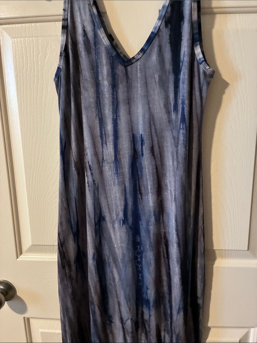 Karen Kane Navy and Gray Tie-Dye V-Neck Maxi Dress - Picture 3 of 5